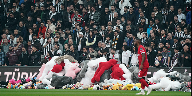 'Hükümet istifa' diyen Fenerbahçe ve Beşiktaş'ın taraftarına tepki gösteren kulüpler belli oldu: Tarafımız...