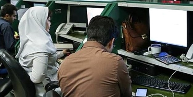 Hükümet tasarruf kararı aldı! 66 bin memur işten atıldı