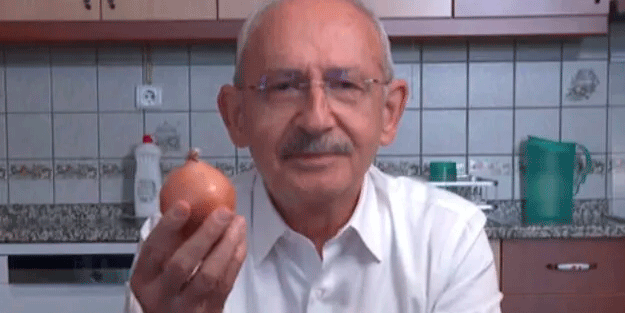 Hükümetin icraatlarına yetişemeyen Kılıçdaroğlu'nun elinde soğanın cücüğü kaldı