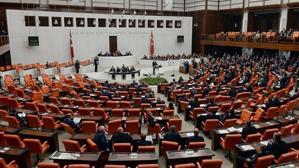 Hükümetten tasarrruf hamlesi