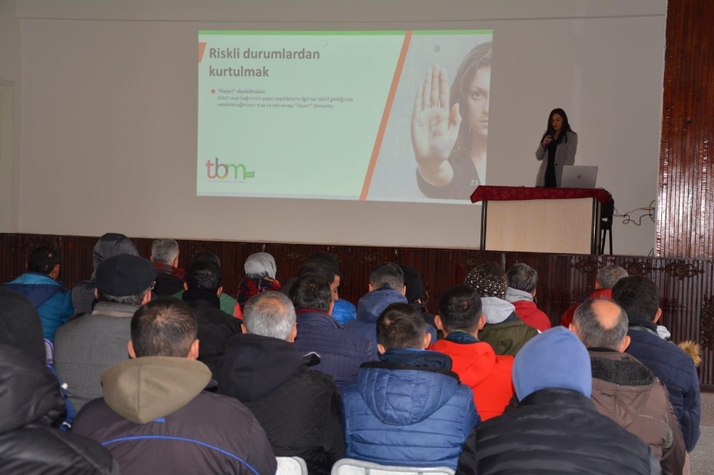 Hükümlü ve tutuklulara “alkol ve madde bağımlılığı” eğitimi 