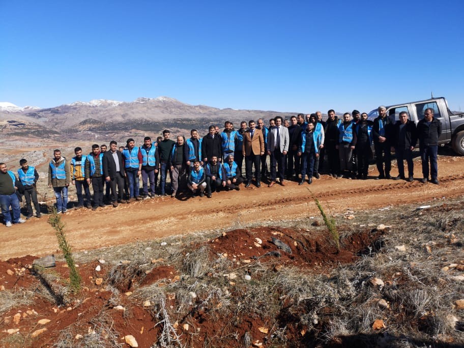 Hükümlüler fidanları toprakla buluşturdu 