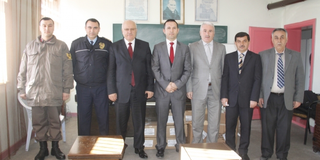 Hükümlülere Kur’an- ı Kerim dağıtıldı