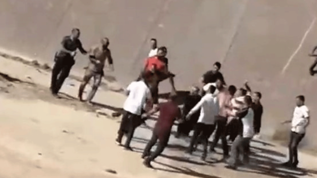 Hükümlüyü polisten kaçırmaya çalışanlardan biri muhtar çıktı!