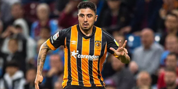 Hull City'de Ozan Tufan depremi!