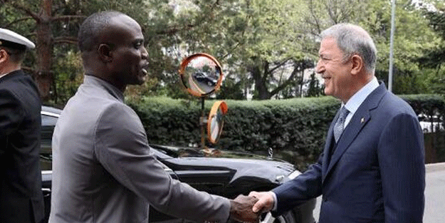 Hulusi Akar, Liberyalı mevkidaşıyla görüştü