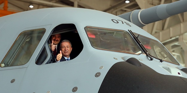 Hulusi Akar, Mustafa Varank ve Adil Karaismailoğlu ASPİLSAN'ı gezdi