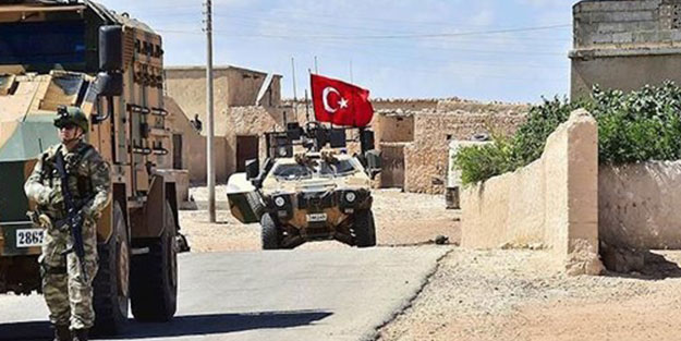 Hulusi Akar'dan çok önemli Münbiç açıklaması