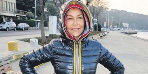 Hülya Avşar yine çattı: Dangalak!