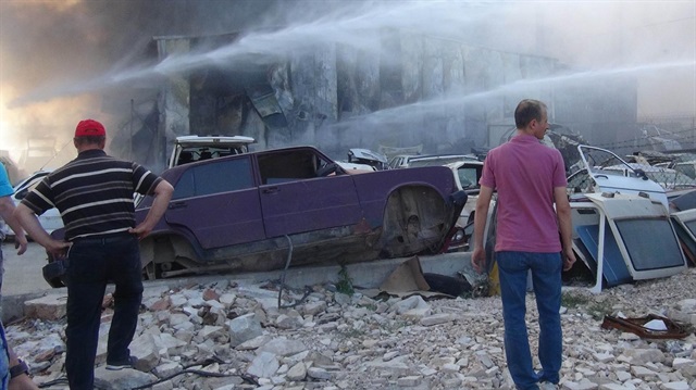 Hurda araç deposunda patlama meydana geldi