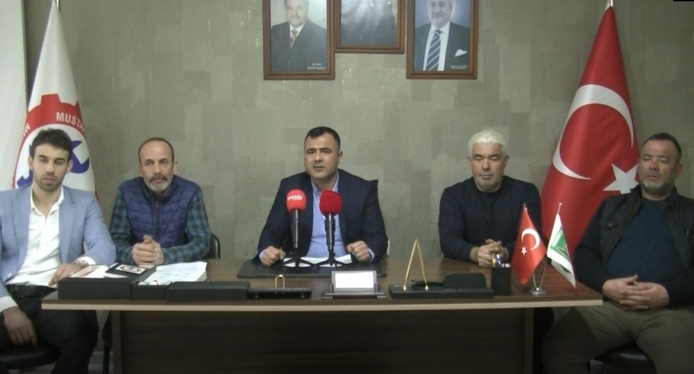 Hurda araçlar toplanıyor 