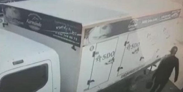 Hurdacıdan çaldığı aküleri, aynı hurdacıya satan hırsız yakalandı