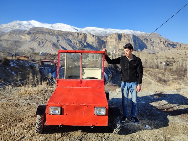 Hurdaları topladı, hayalini böyle gerçekleştirdi!