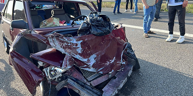 Hurdaya dönen araçtan sağ kurtuldu!