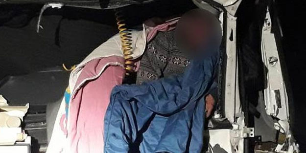 Hurdaya dönen TIR'da sıkışan sürücü, feci şekilde can verdi