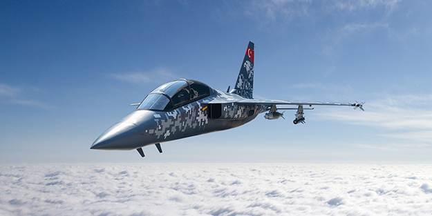 Hürjet'ten saat 09.25 itibariyle gelen haber dünyayı sallayacak: 0.9 mach olarak ölçüldü