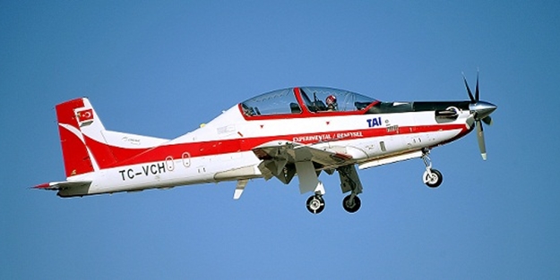 Hürkuş ilk kez havalandı