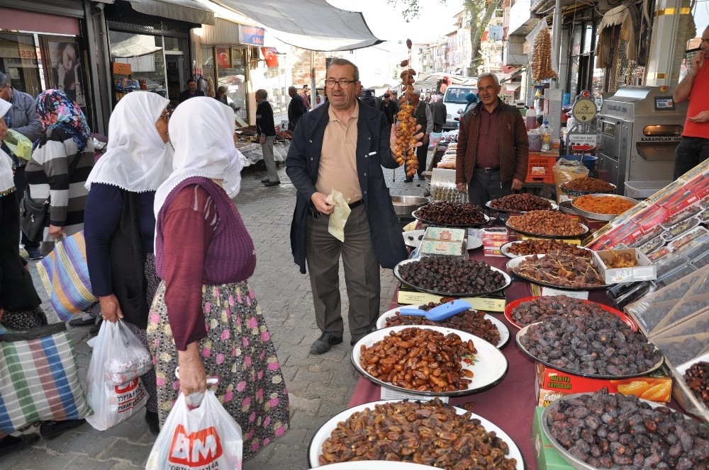 Hurma fiyatları tavan yaptı 