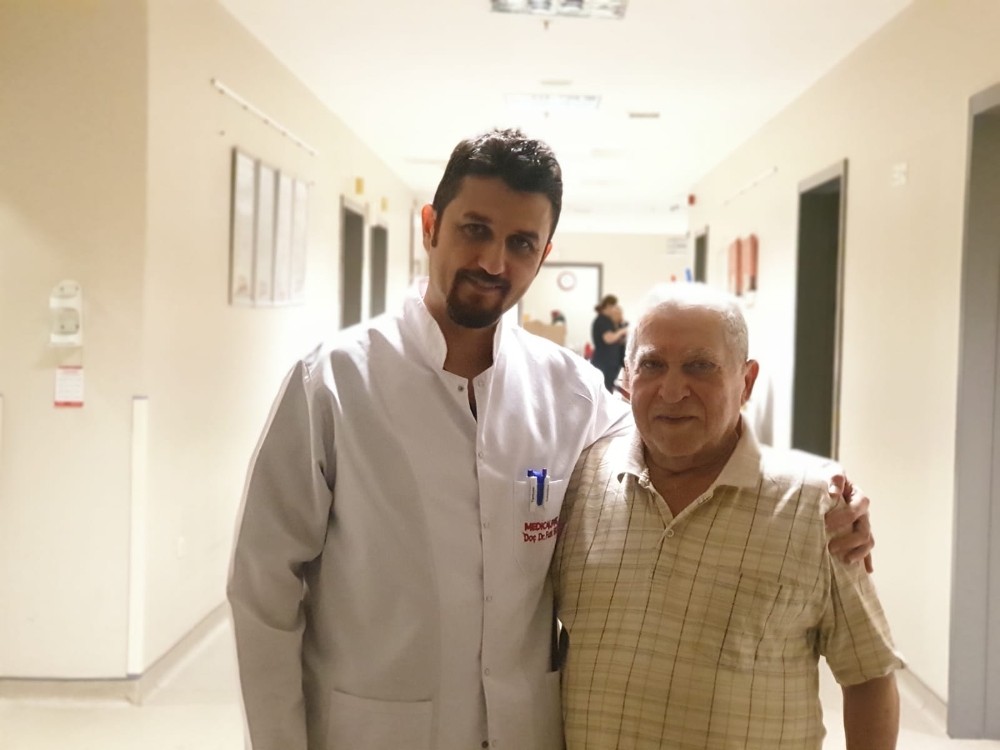 Hurmayı çekirdeği ile yedi hastanelik oldu 