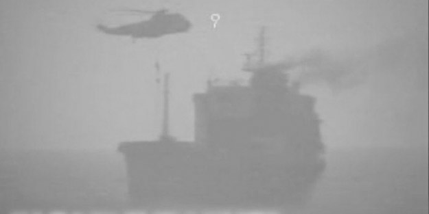 Bölgede sular ısınıyor! İran, Yunan petrol tankerini alıkoydu