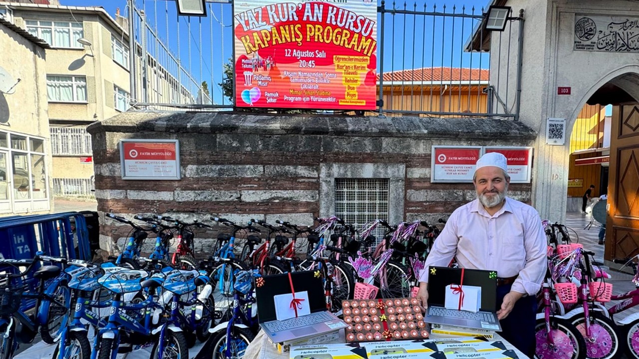 Hürrem Çavuş Camii Kur’an Kursu’ndan Görkemli Kapanış Programı