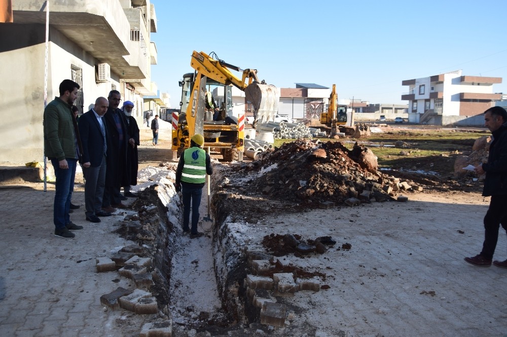 Hürriyet Mahallesinde altyapı çalışması başladı 