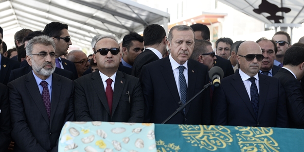 Hürriyet'in sansürlediği AK Partili