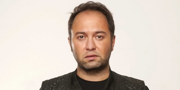 Hürriyet'in 'eşcinsel' haberlerinden sorumlu ismi: Hakan Gence!