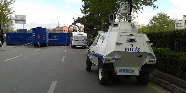 Hürriyet'in yalanı Türkiye'de de dünyada da bir ilk