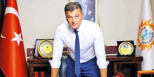 Hüseyin Sarı neden görevden alındı? Erdek Belediye Başkanı kim oldu?
