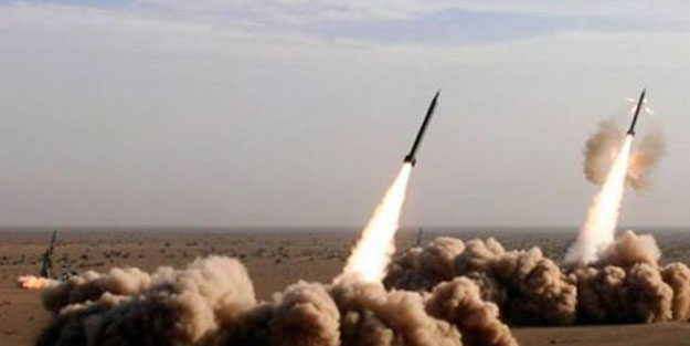 Husiler, ABD bayraklı gemilere balistik füze fırlattı