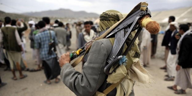 Husiler bir generali kaçırdı