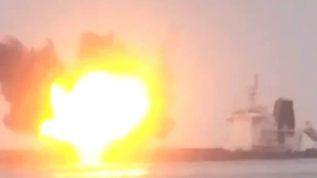 Husiler, Hayfa Limanı'na sefer yapan gemileri yok edecek!