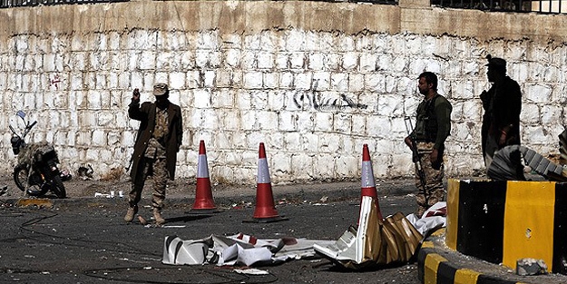 Bu sefer bakanın evini kuşattılar!