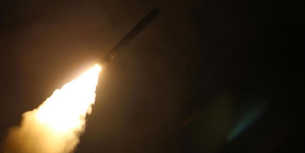 Husilerden Suudi Arabistan'a saldırı