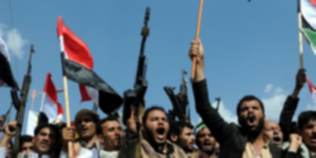 Husilere ait İHA'yı düşürdüler