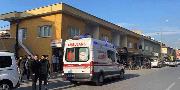 Husumetlilere saldırıp yoldan geçenleri de vurdular!