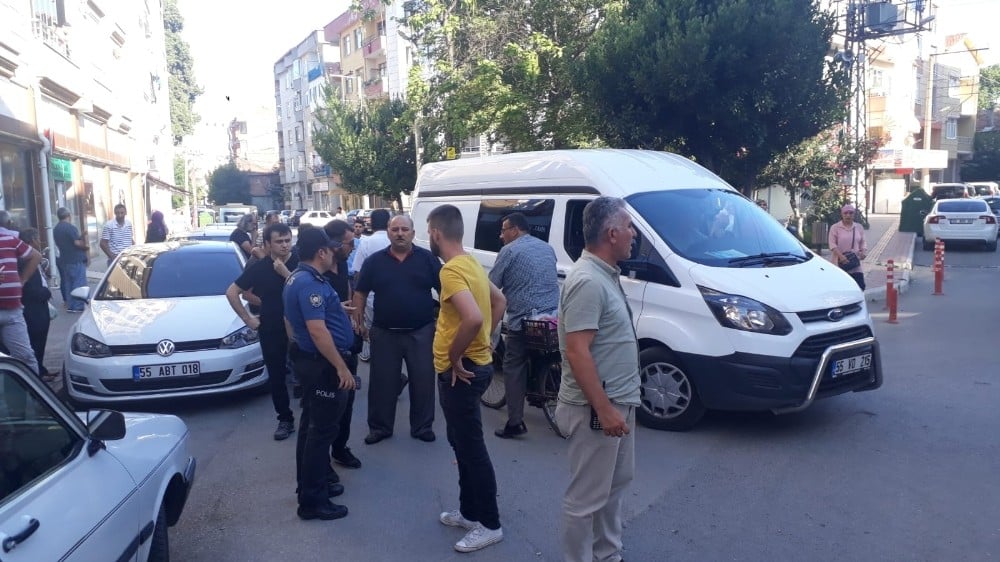 Husumetlisini pompalı tüfekle vurdu 