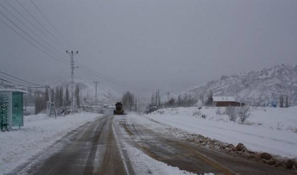 Hüyük yarın okullar tatil mi 22 Aralık | Konya Hüyük okullar yarın tatil mi?