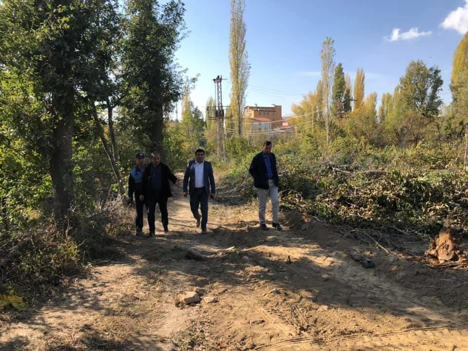 Hüyük’te yol iyileştirme çalışmaları devam ediyor 