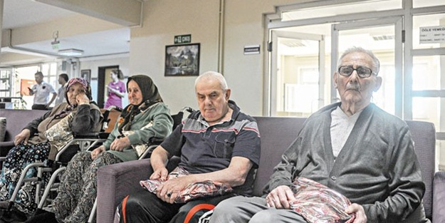 Huzur değil hüzün var