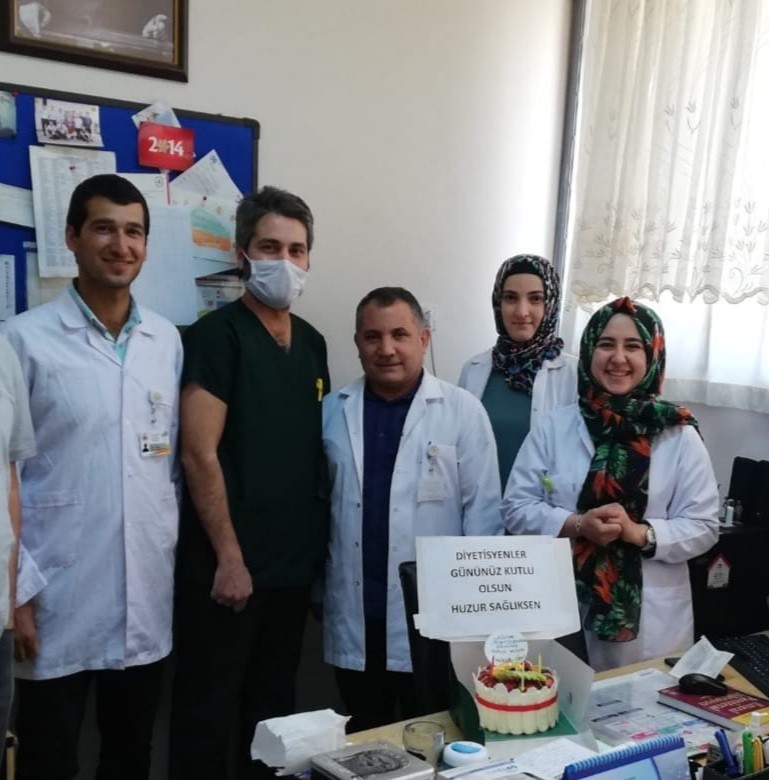 Huzur Sağlık-Sen Diyarbakır İl Başkanlığı diyetisyenlerin gününü kutladı 