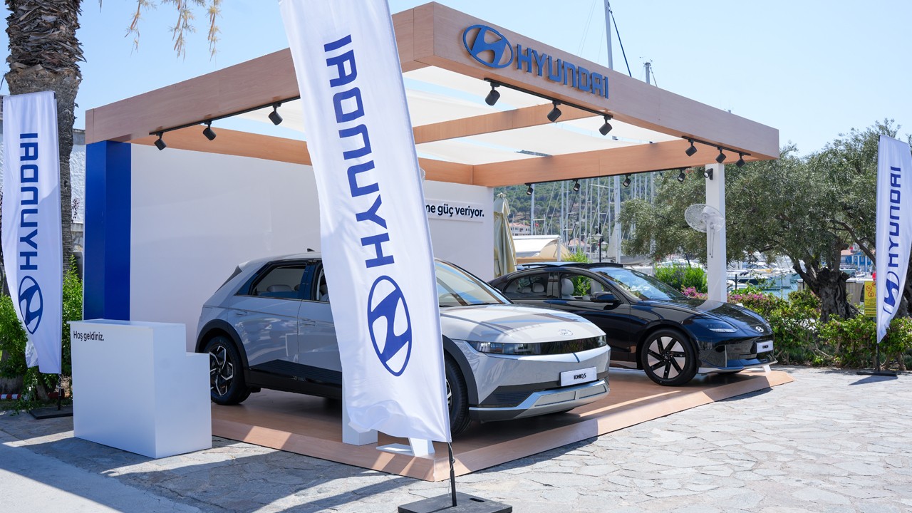 Hyundai, yazın enerjisini Ege sahillerine taşıyor!