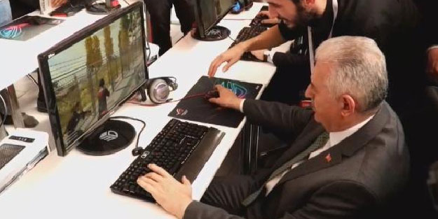 İBB adayı Binali Yıldırım PUBG oynadı