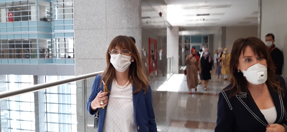İBB eski Genel Sekreter Yardımcısı Yeşim Meltem Şişli hakim karşısında 