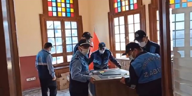 İBB işgali! Büyük zorbalık