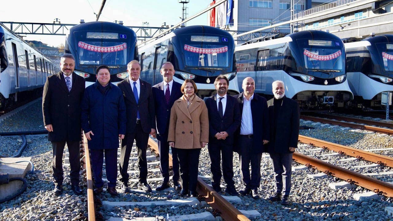 İBB tören yapacak gerekçe buldu! Metro yapamadık alın size vagon