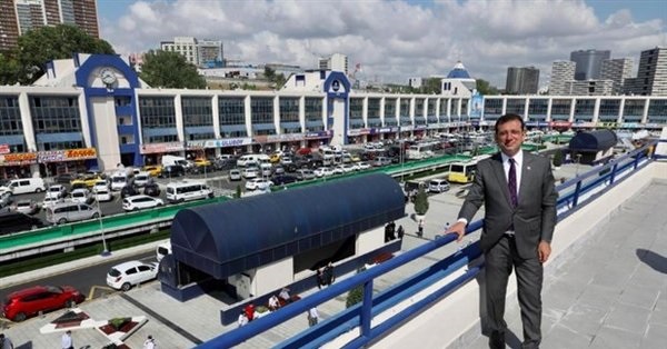 'İBB yeniledik' dedi! İstanbul Otogarı'nda korkutan manzara