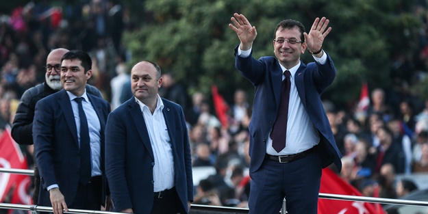 İBB'de dikkat çeken karar! İmamoğlu gelir gelmez kapatıldı