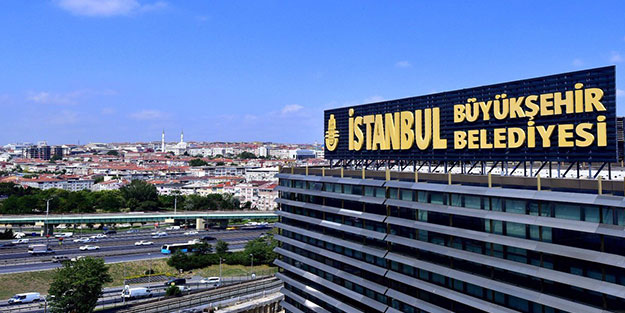 İBB'de üst düzey istifalar!